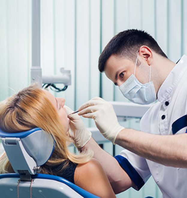 What Does a Full Mouth Dental Restoration Involve?